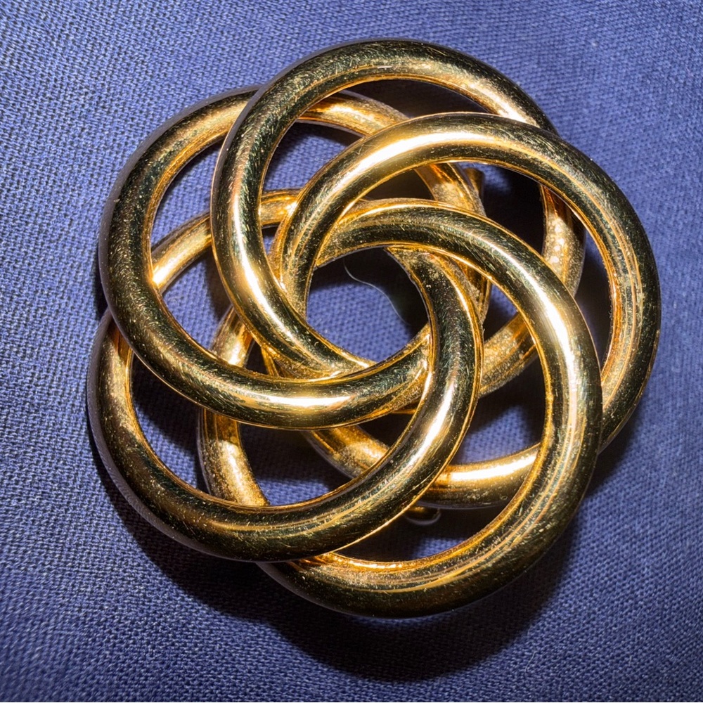 Napier Gold-tone Circular interlocking Circle Brooch